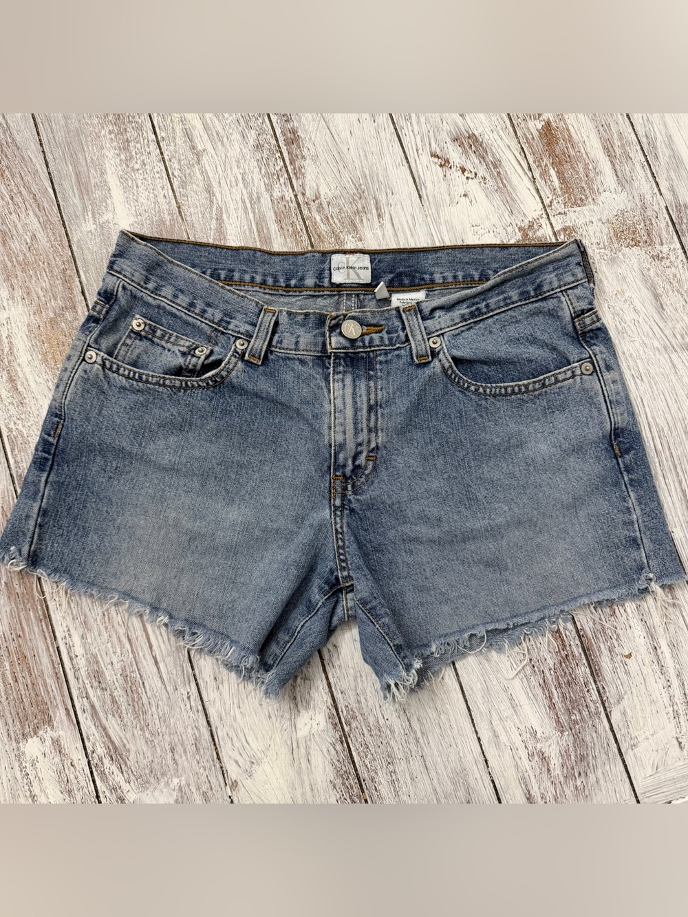 Calvin Klein Jeans Womens‎ 7 Y2K Low Rise Cut-Off Denim Shorts Light Wash